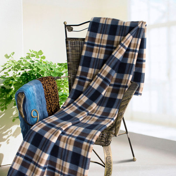 [scotch Plaids - Blue/cream] Soft Coral Fleece Throw Blanket (71 By 79 Inches)